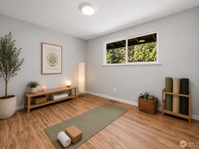 9437 NE 126th Place, Kirkland WA 98034