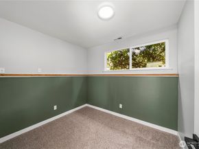 9437 NE 126th Place, Kirkland WA 98034