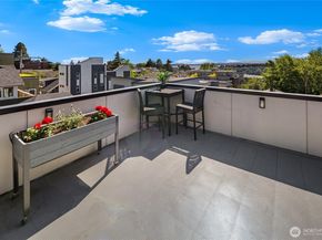 1919 A 9th Avenue W, Seattle WA 98119