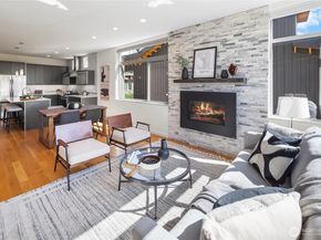 1919 A 9th Avenue W, Seattle WA 98119