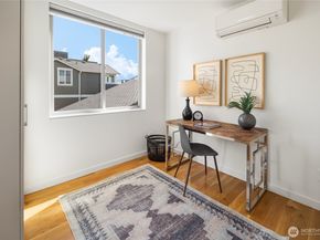 1919 A 9th Avenue W, Seattle WA 98119
