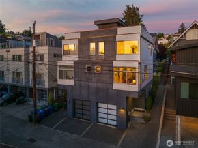 1919 A 9th Avenue W, Seattle WA 98119