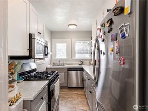 1114 Marguerite Avenue, Bremerton WA 98337