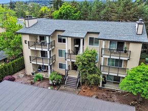 13616 NE 7th Street E3, Bellevue WA 98005