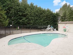 13616 NE 7th Street E3, Bellevue WA 98005
