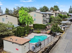 13616 NE 7th Street E3, Bellevue WA 98005