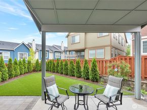 1703 14th Place NE, Issaquah WA 98029