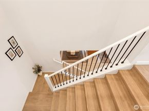 1703 14th Place NE, Issaquah WA 98029