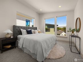 4108 30th Avenue S 7, Seattle WA 98108