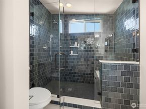 4108 30th Avenue S 7, Seattle WA 98108