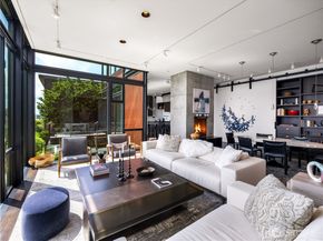 3310 E Laurelhurst Drive NE, Seattle WA 98105