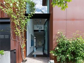 3310 E Laurelhurst Drive NE, Seattle WA 98105