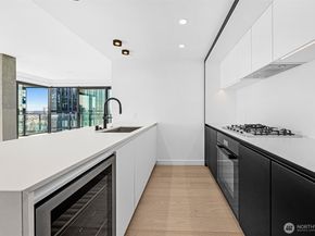 300 Virginia Street 4111, Seattle WA 98101