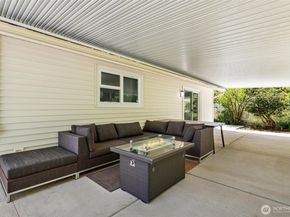 35803 13th Avenue SW, Federal Way WA 98023
