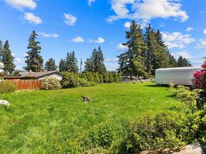 35803 13th Avenue SW, Federal Way WA 98023