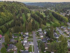 3608 SE 5th Place, Renton WA 98058