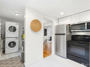 3608 SE 5th Place, Renton WA 98058