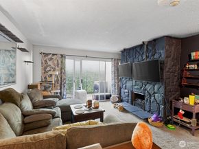 4813 180th Street SW C108, Lynnwood WA 98037
