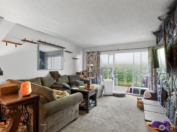 4813 180th Street SW C108, Lynnwood WA 98037