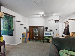 4813 180th Street SW C108, Lynnwood WA 98037