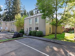 4813 180th Street SW C108, Lynnwood WA 98037