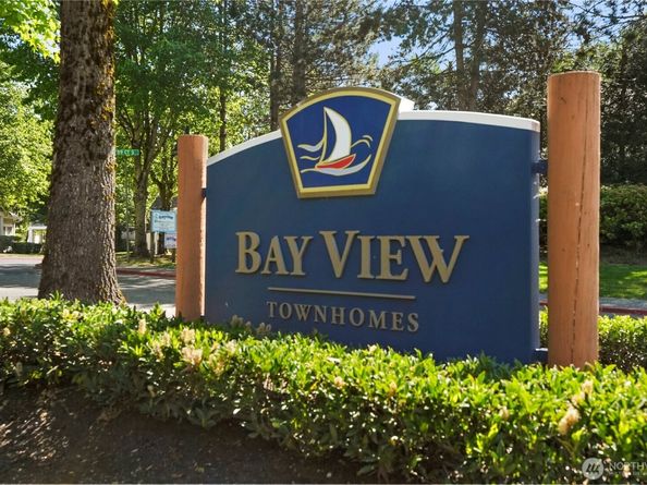 5916 S 232nd Court 32, Kent WA 98032