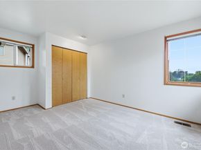 29516 55th Avenue S, Auburn WA 98001
