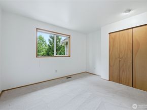 29516 55th Avenue S, Auburn WA 98001