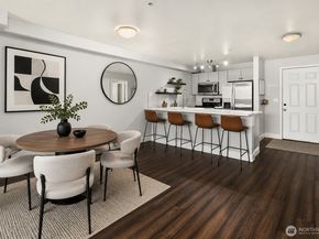 1818 18th Avenue 204, Seattle WA 98122