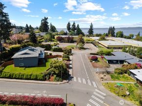 1029 S 289th Street, Federal Way WA 98003