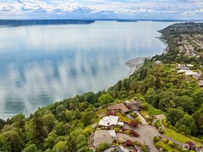 1919 SW Cove Point Road, Burien WA 98146