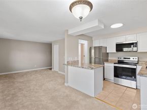 7700 196th Street SW C, Edmonds WA 98026