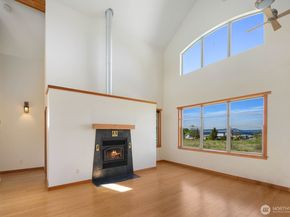 38104 Hillview Lane NE, Hansville WA 98340