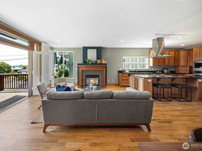 19097 Angeline Avenue NE, Suquamish WA 98392