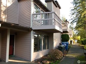 1555 Union Avenue NE G38, Renton WA 98059