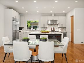 107 6th Street S, Kirkland WA 98033