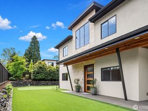 107 6th Street S, Kirkland WA 98033