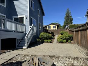 7426 S 114th St, Seattle WA 98178
