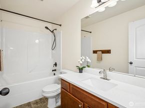 4915 NE 5th Street, Renton WA 98059