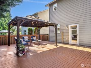 4915 NE 5th Street, Renton WA 98059