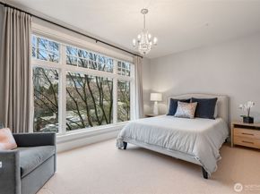 1 Ward Street C, Seattle WA 98109
