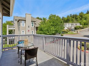 440 S 51st Court B303, Renton WA 98055
