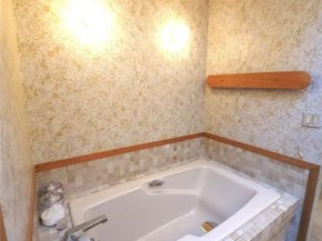 5011 134th Place SE, Bellevue WA 98006