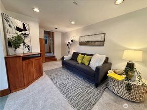 2113 NE 81st Place, Seattle WA 98115