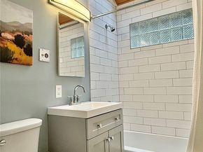 2113 NE 81st Place, Seattle WA 98115