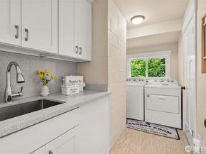 32 Cascade Key, Bellevue WA 98006