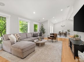 32 Cascade Key, Bellevue WA 98006