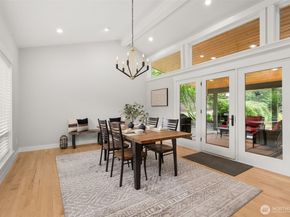 32 Cascade Key, Bellevue WA 98006