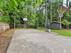 32 Cascade Key, Bellevue WA 98006