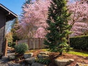 32 Cascade Key, Bellevue WA 98006